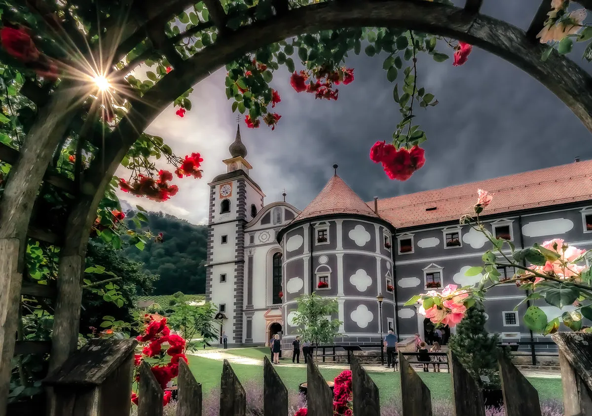 Minorite Monastery and Gardens: Top 10 Things to Do