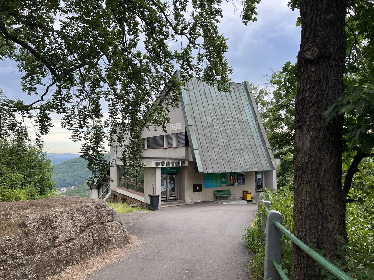 Ride the Diana Observation Tower Funicular: 2026 Guide