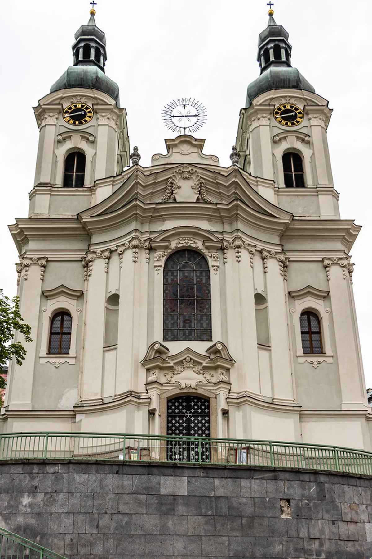 11 Best Sights Near Grandhotel Pupp Historical Landmark