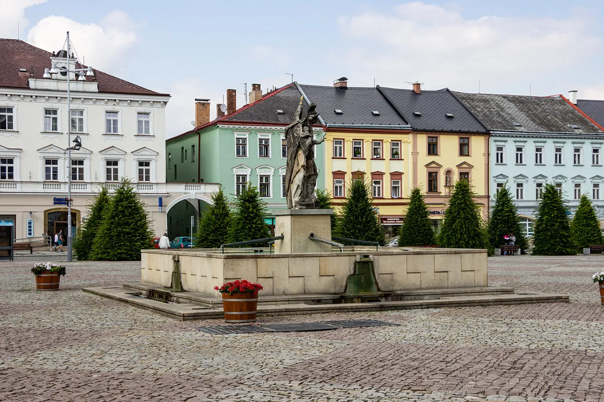 Olomouc Baroque Fountains Route: A Complete 2-Day Guide