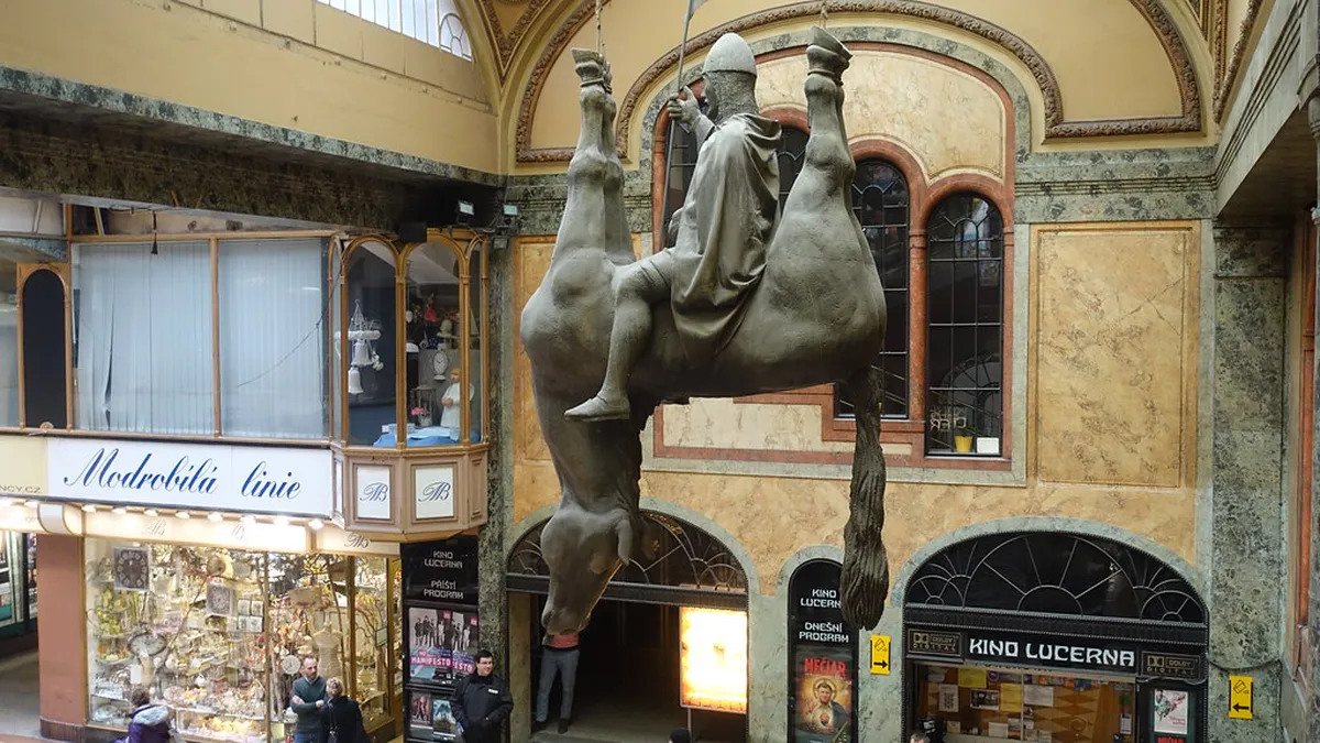 David Cerny Sculptures Walking Tour: A 1-Day Prague Guide